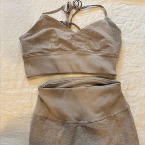 Alo Yoga Women's Purple Heather Gray Set (M top; S top)